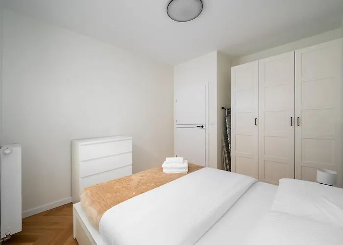 Wola Nakielska Comfort Apartman Varsó